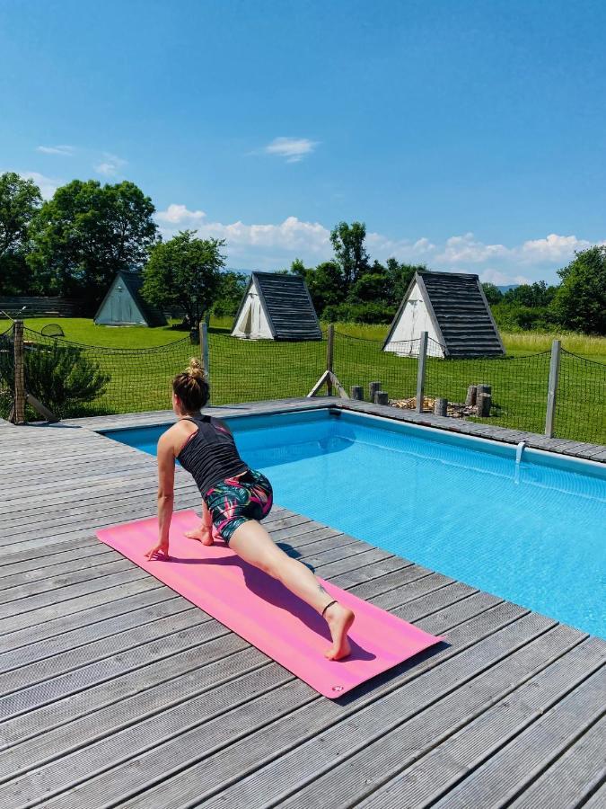 Greenvalleyglamping Sesce Pri Preboldu Exterior foto