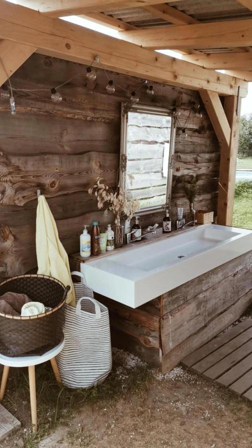 Greenvalleyglamping Sesce Pri Preboldu Exterior foto